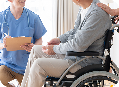 疾患に合わせた専門医と経験豊かな医師が 患者さまの生活に寄り添った在宅医療を提供